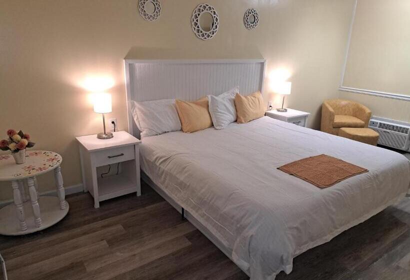 مُتل Blue Sky Inn  Veteran Owned, New Breakfast Area, Rennovated Rooms, 5 Plus Acres For You And Your Pet