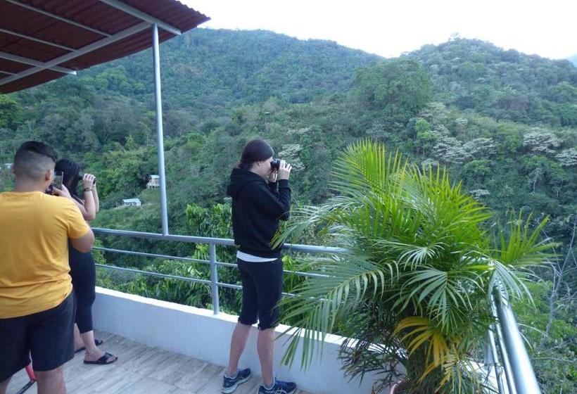 پانسیون Hostal Alto De La Montaña