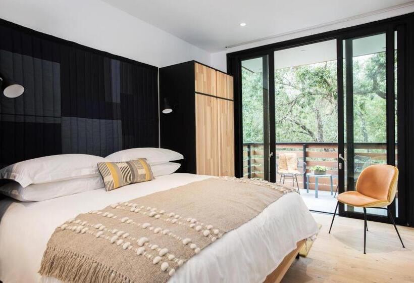 هتل Harmon Guest House