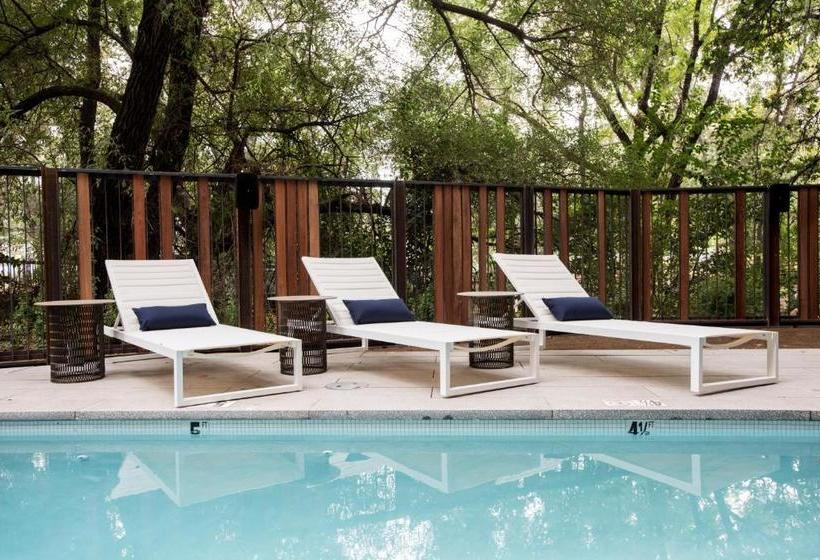 هتل Harmon Guest House