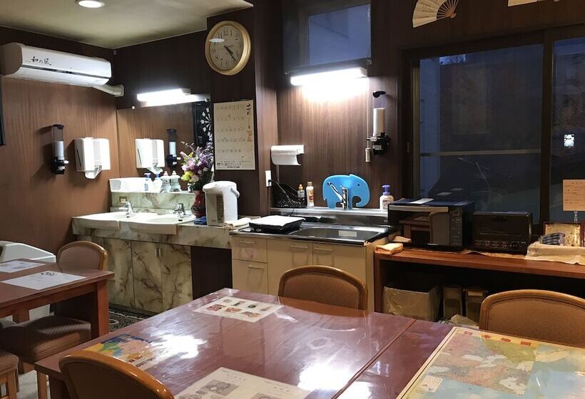 פנסיון Guesthouse Otaru Wanokaze