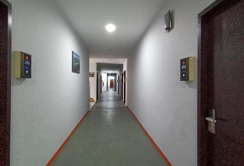 پانسیون Unikarya Lodge