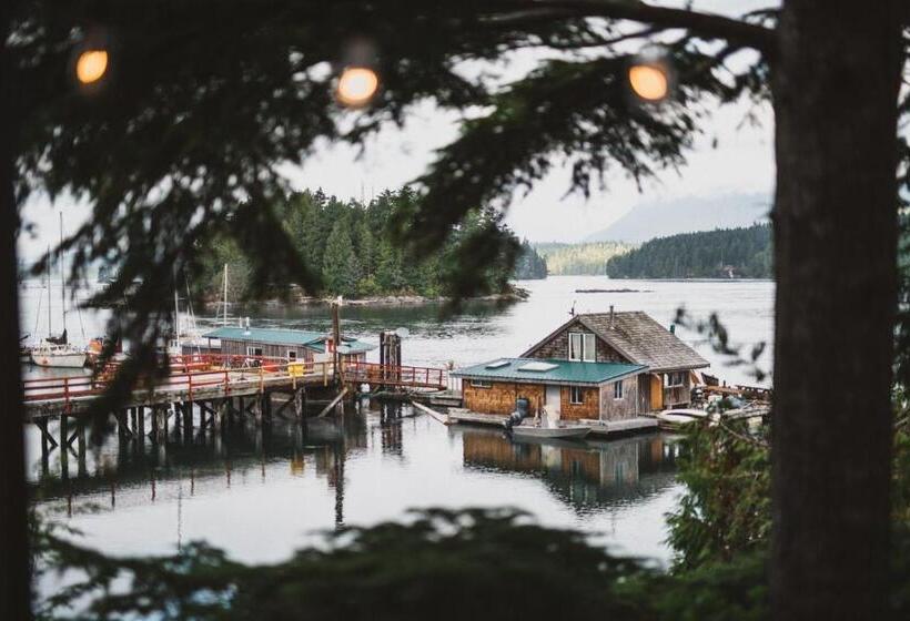 هتل The Shoreline Tofino