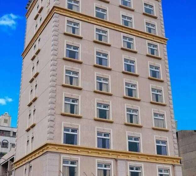 هاستل Gin Jian Commercial