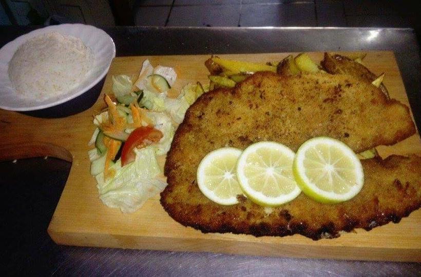 پانسیون Hostal Kamelot