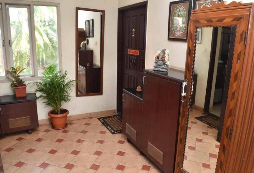 تختخواب و صبحانه Happy Planet