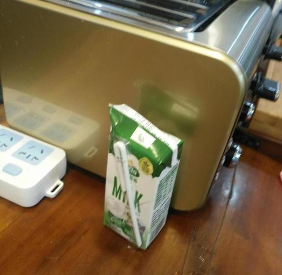 بنسيون Floral Joy  · Po Shan Gong Guan Fenghuang