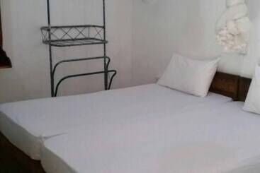 پانسیون Vasuki Guest House