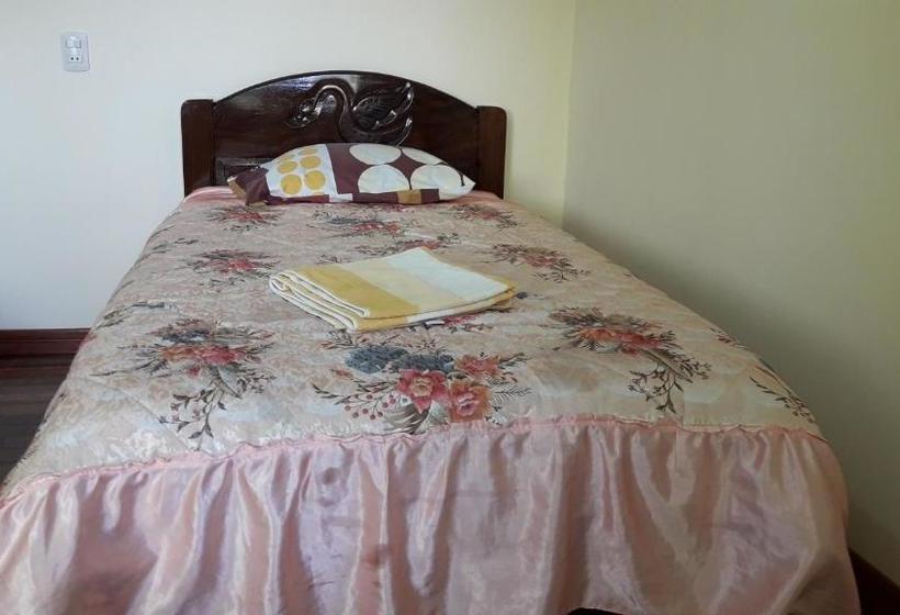 پانسیون Hostal Algas Del Titicaca