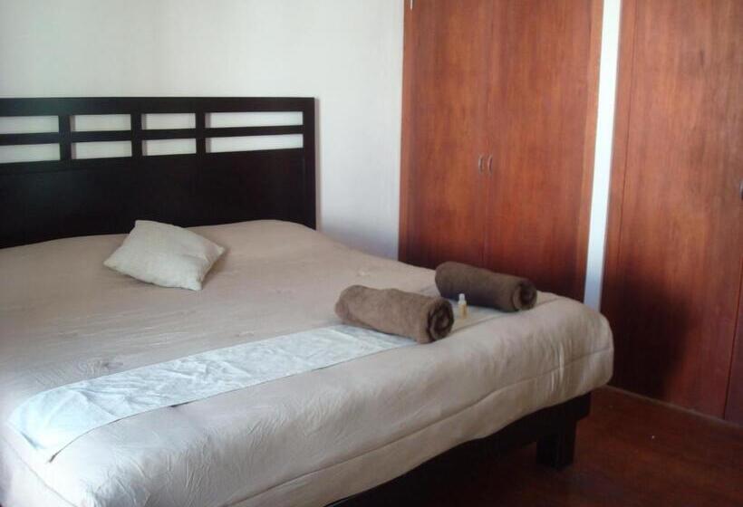پانسیون Casa Mariel