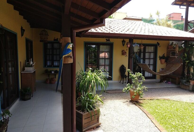 پانسیون Pousada Santa Genoveva Campeche