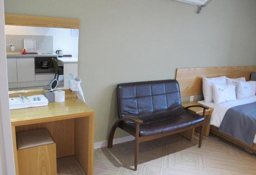 Lium Spa Hostel