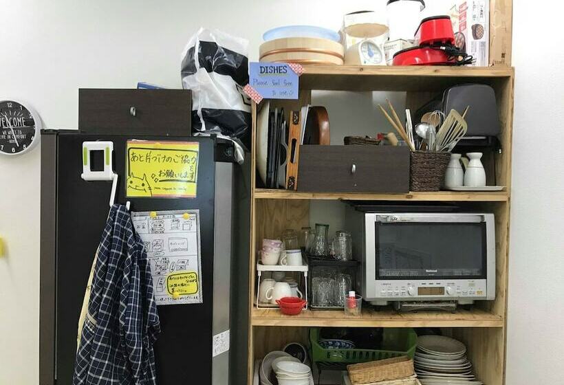 펜션 Kobe Net Cafe & Rental Space Nayuta Hostel