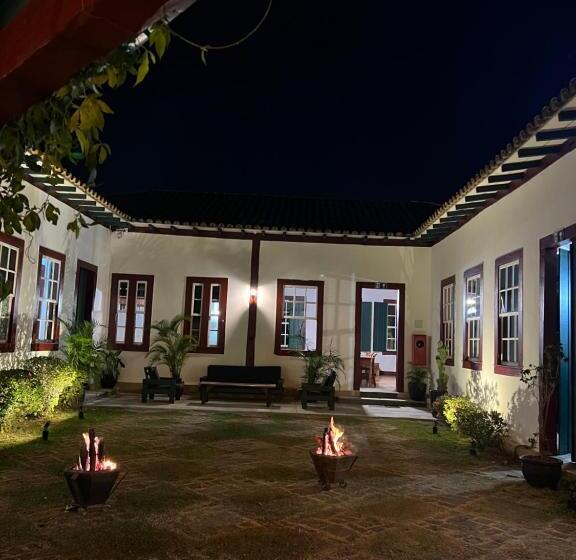 ペンション Pousada Travessia   Minas Gerais