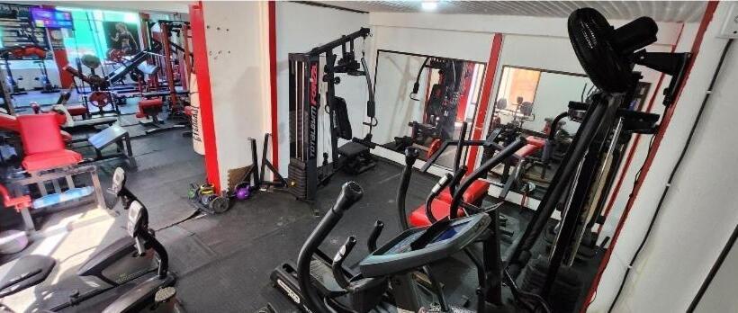 Apartahotel & Gym Rondon