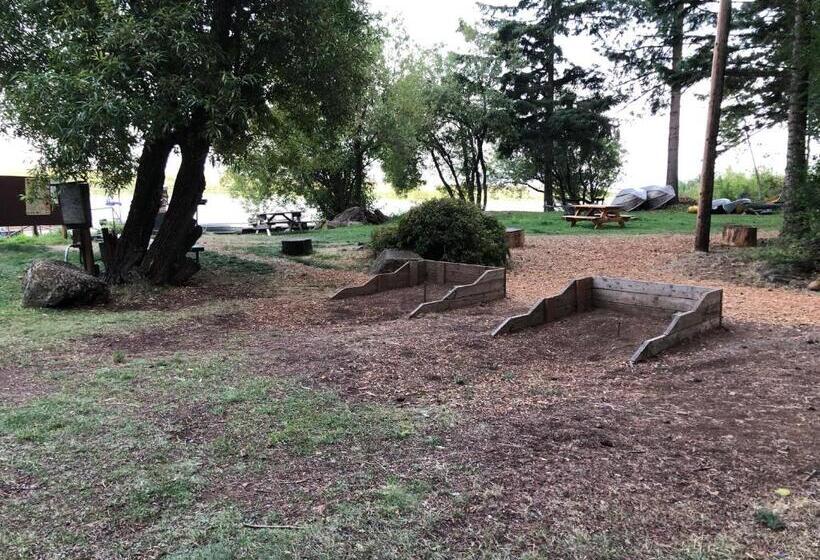 Crater Lake Gateway Rocky Point Resort
