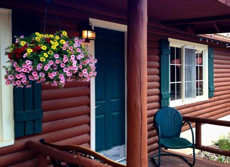 فندق Three Bears Lodge