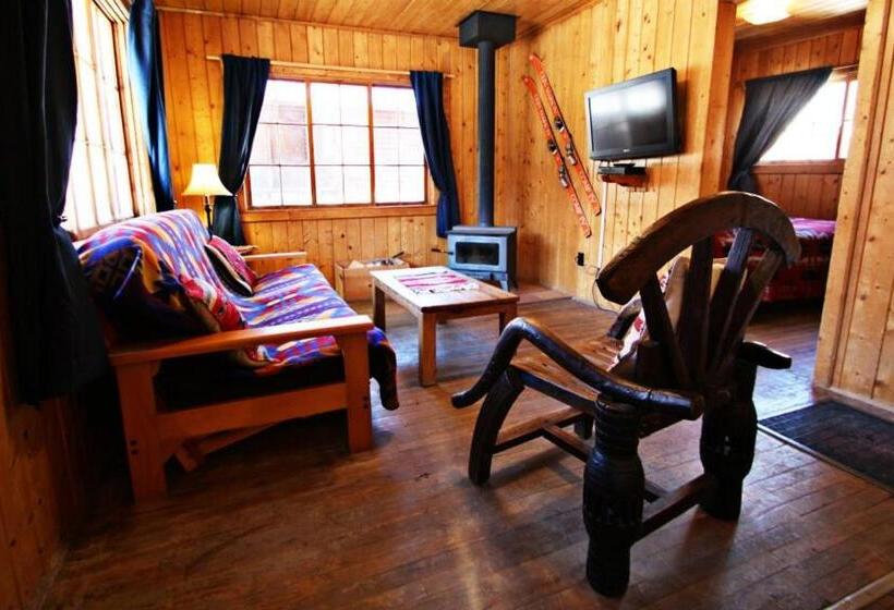 فندق Three Bears Lodge