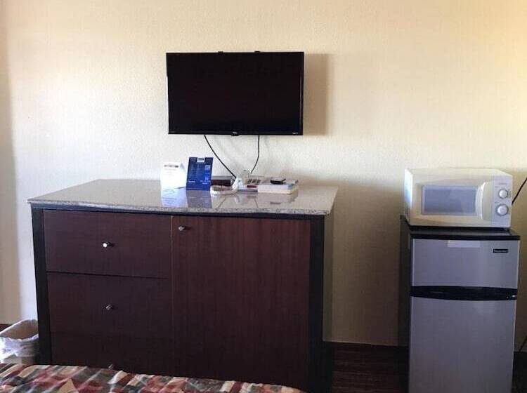 مُتل Scottish Inns & Suites