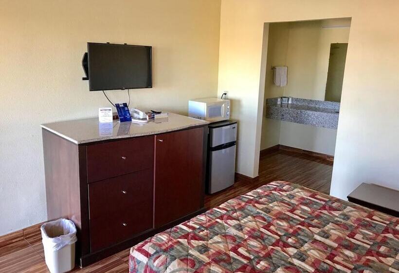 مُتل Scottish Inns & Suites