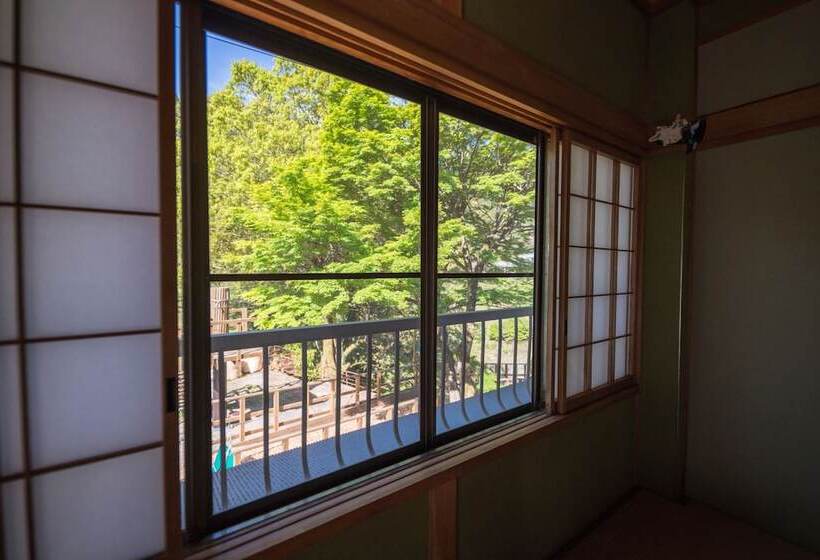 بنسيون Yoki Guest House