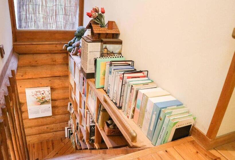 هاستل Canadian Loghouse Inn Azuminoyujin