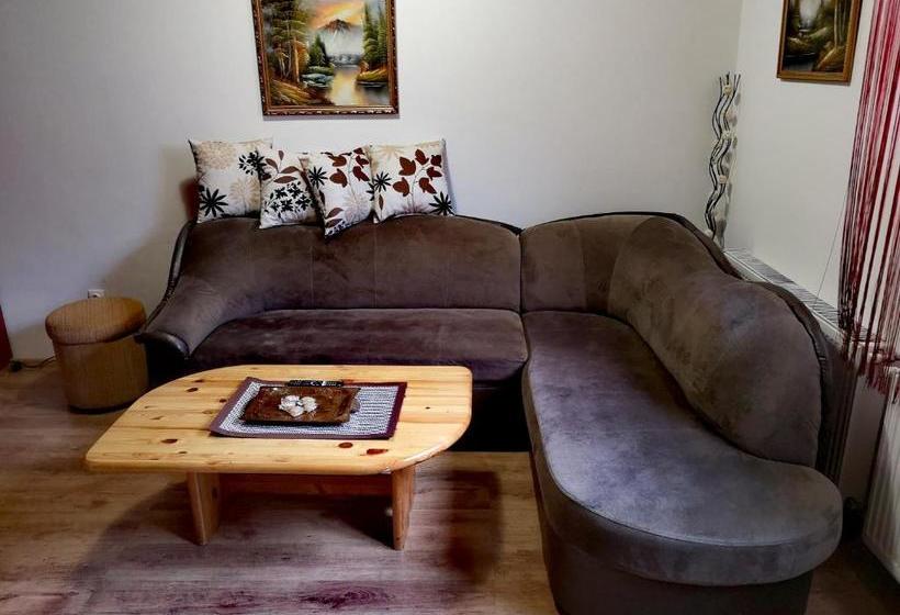 پانسیون Guesthouse Ramović