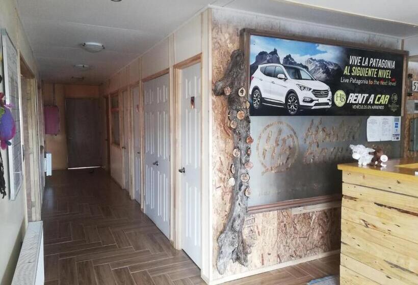هاستل Hostal Baquedano