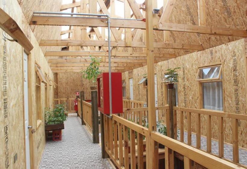هاستل Hostal Baquedano