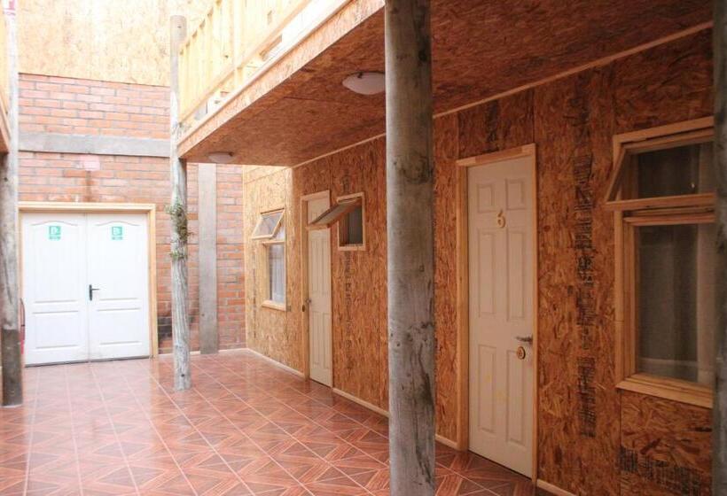 هاستل Hostal Baquedano