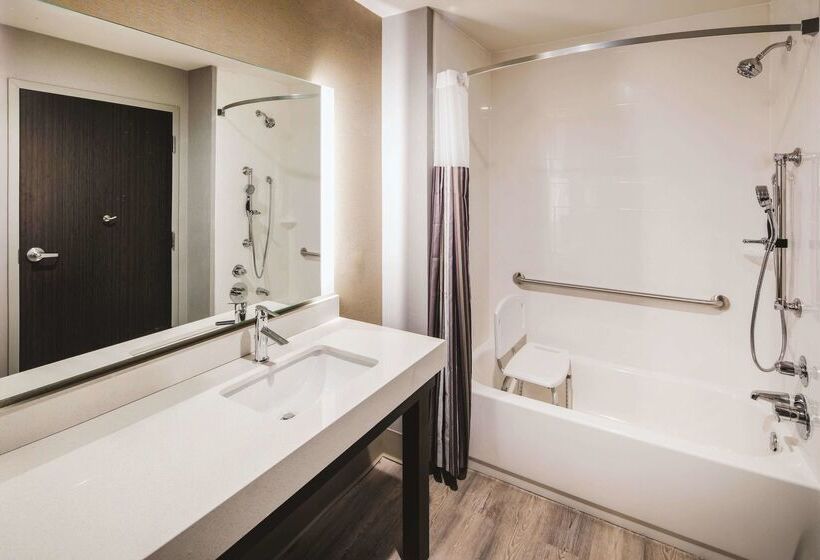 בית מלון כפרי La Quinta Inn & Suites By Wyndham Atlanta South   Mcdonough