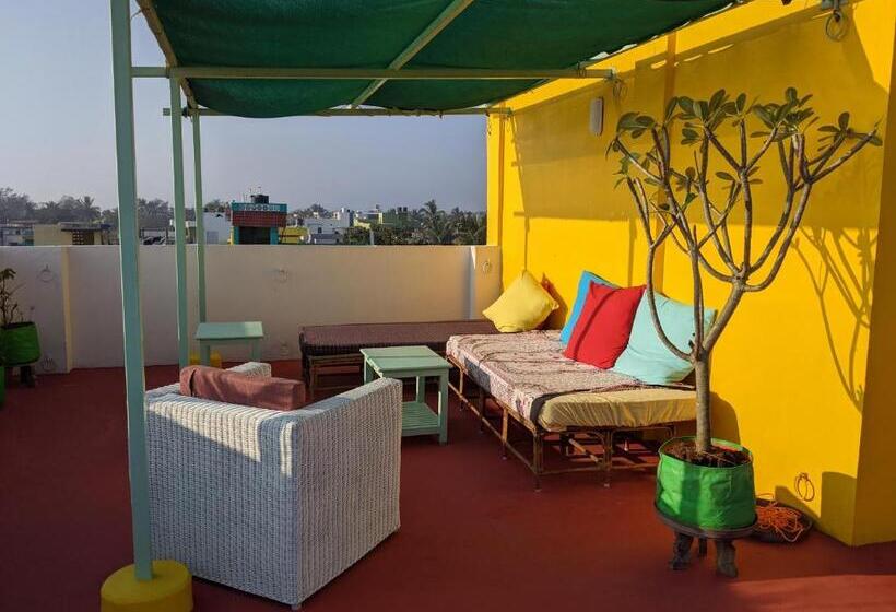 膳宿费 Blue Moon Guest House