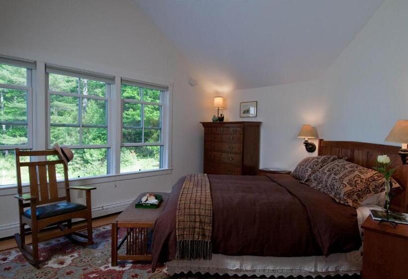 Coveside Bed & Breakfast