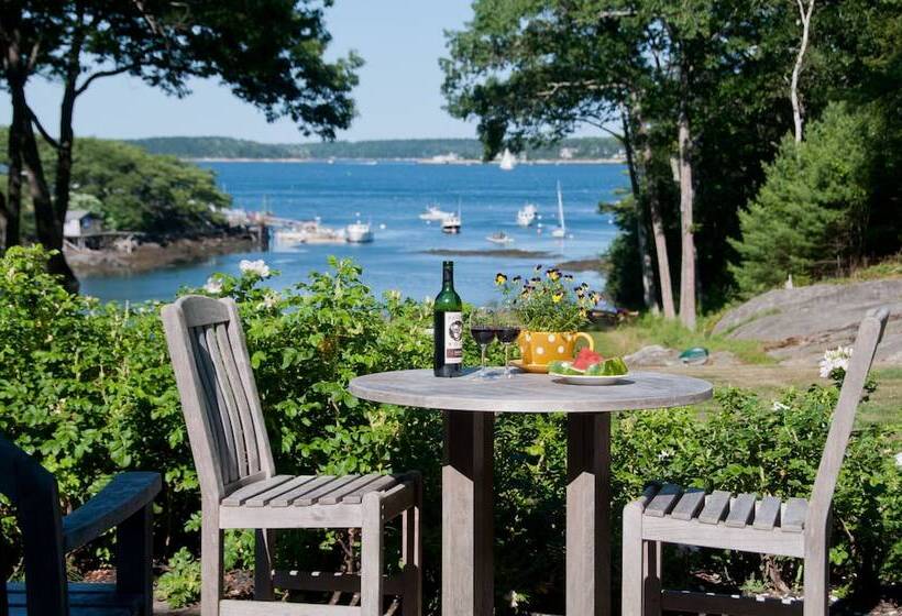 Coveside Bed & Breakfast