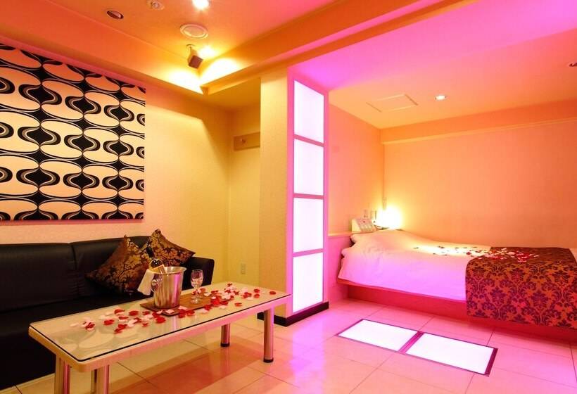 فندق Restay Fuchu