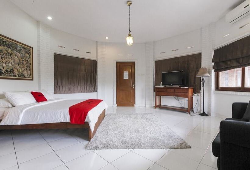 Пансион Reddoorz Plus Near Dago Pakar