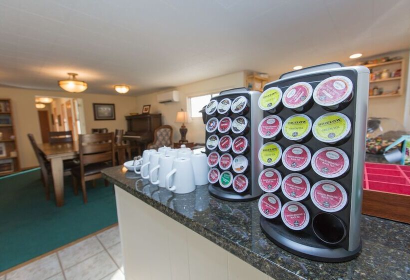 Brookside Bed & Breakfast