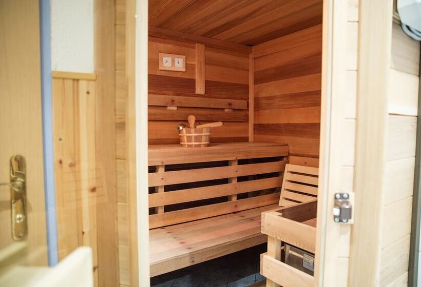 Ertlschweigerhaus Pension   Appartements   Zimmer