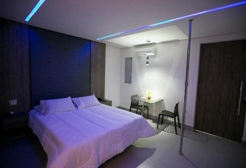 Hauss Excellence Motel