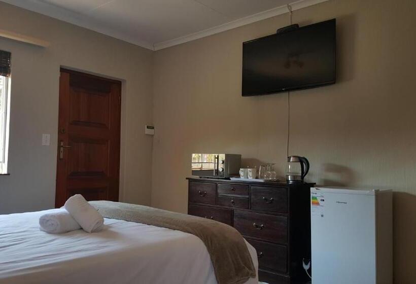 بنسيون 8 Ibis Lane Guest House