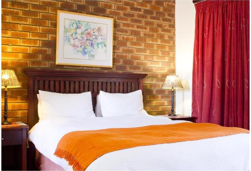 پانسیون Asante Guest House