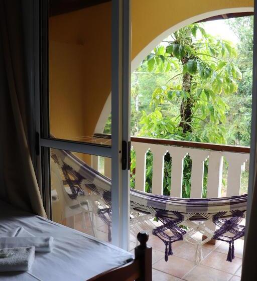 ペンション Camping Pousada Ilha Do Mel   Frente Ao Mar