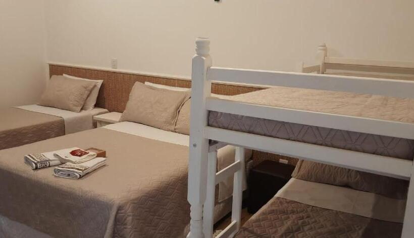 ペンション Familien Haus Pousada