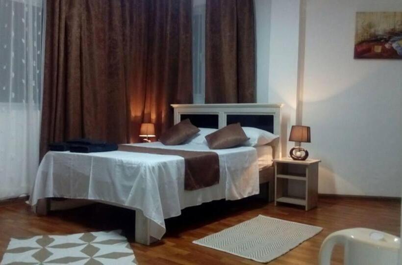 پانسیون Hello Guest House