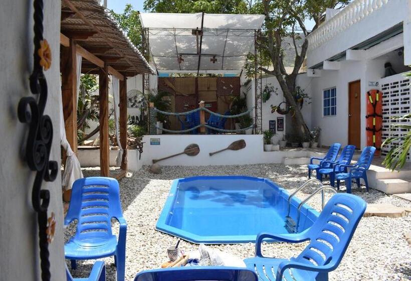 پانسیون Hostal Palohe Taganga