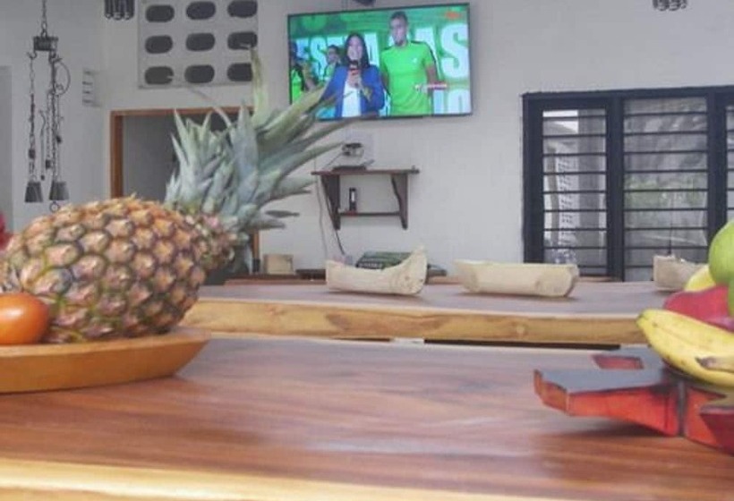 پانسیون Hostal Palohe Taganga