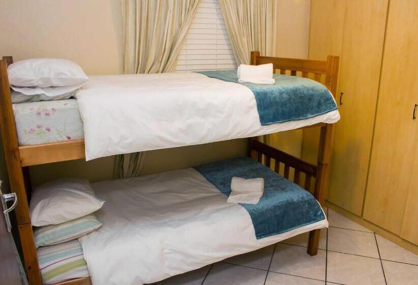 ペンション De Helling Self Catering
