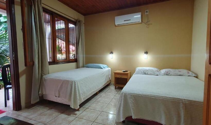 پانسیون Hospedaje Jose Gorgues