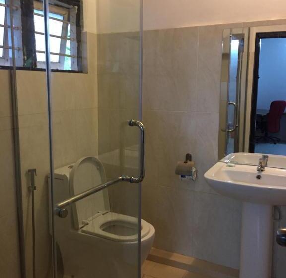 ペンション Nallur Residence