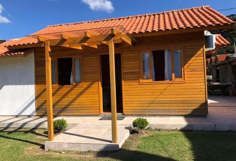 پانسیون Pousada Santa Terezinha